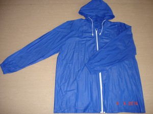 Куртка-дождевик, на молнии с сумочкой, размер L / XL №1