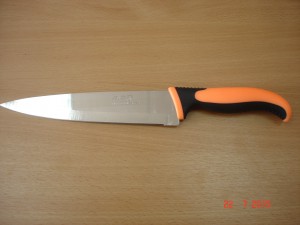 Нож кухонный 8' Пластик, обрезиненная ручка № 08-Р